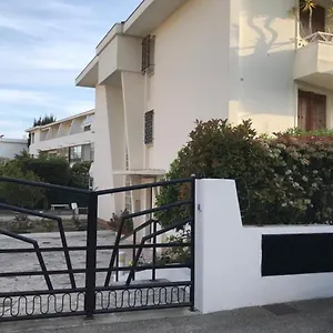  Appartement Design Terrace And Live In Marlyne France